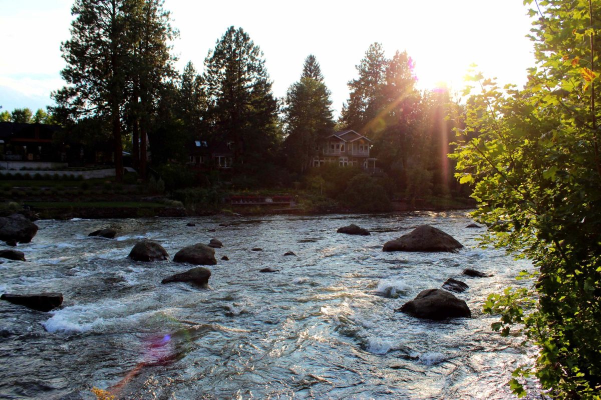 sunset Deschutes River